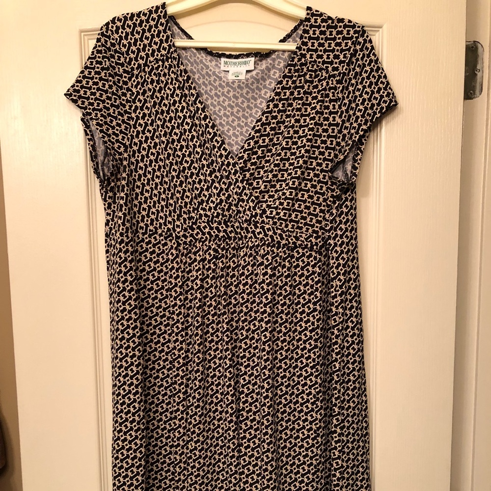 VGUC Motherhood Maternity black gold dress